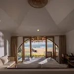 The Shore Agonda